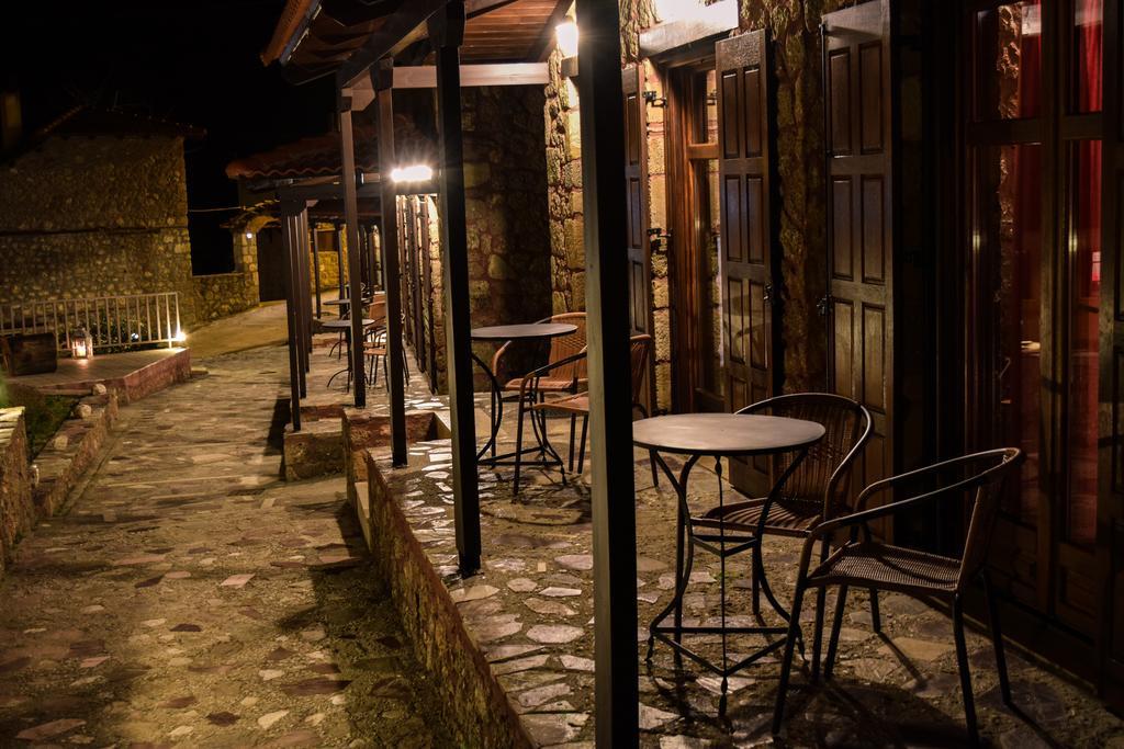 Paliokastro Guesthouse Kato Sinikia Trikalon Екстер'єр фото