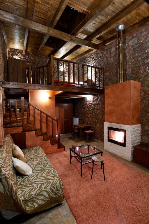 Paliokastro Guesthouse Kato Sinikia Trikalon Екстер'єр фото
